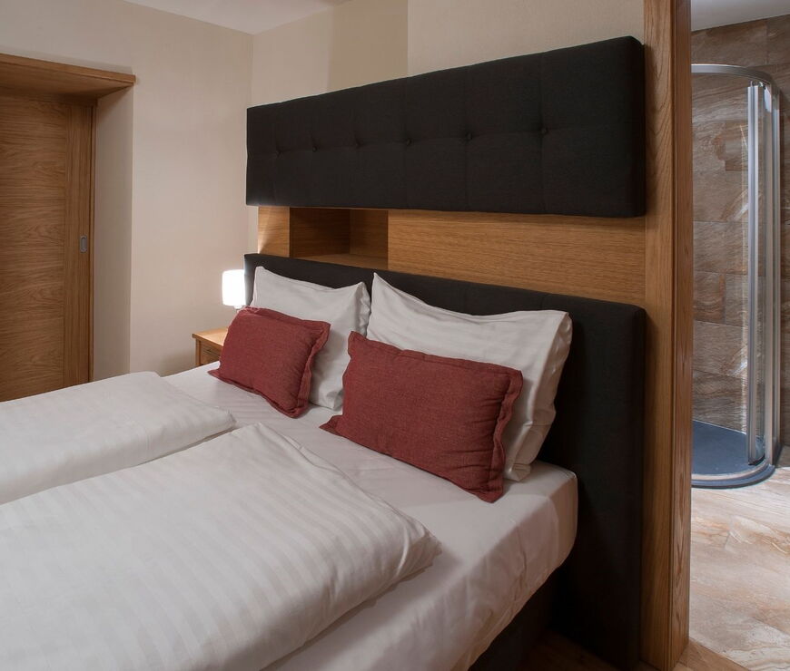 The House  | Standard Suite